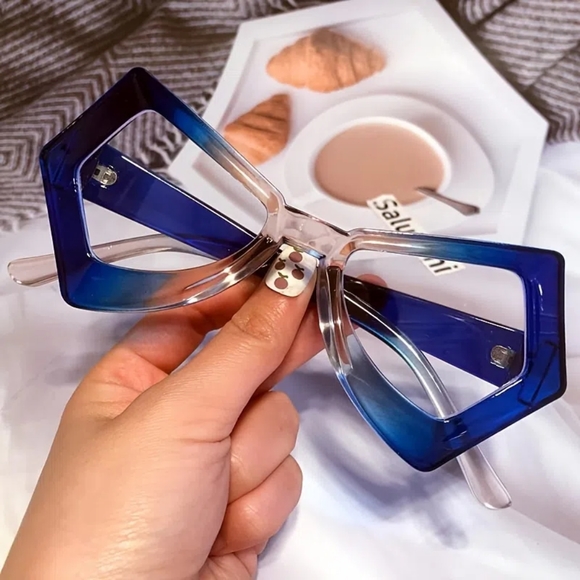 Vintage Polygon Butterfly Cat Eyeglass Frames - Picture 4 of 8